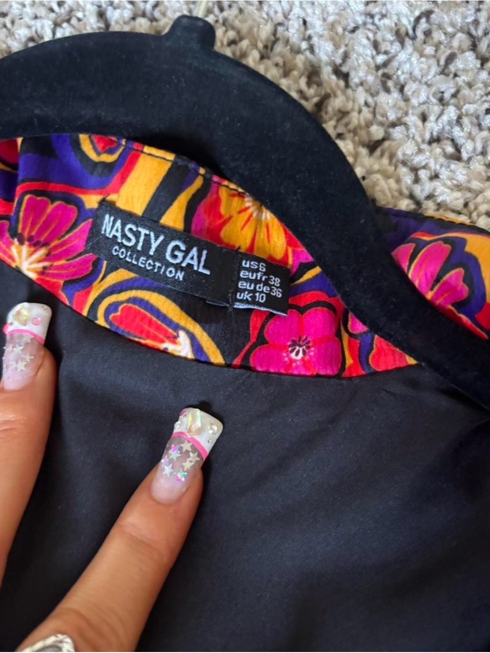 Nasty Gal Pink Multi Floral Keyhole Long Sleeve Maxi Dress with Cutouts Size 6 - Picture 8 of 8